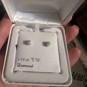 Diamond earrings